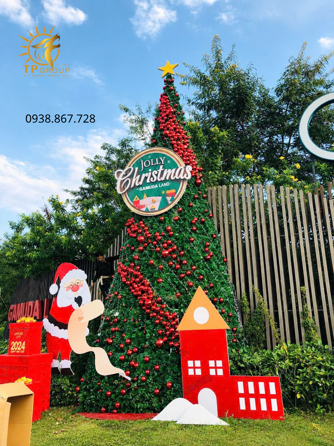 Thiết Kế Thi Công Cây Thông Noel Khổng Lồ 8m–20m 11 cay thong khong lo 3
