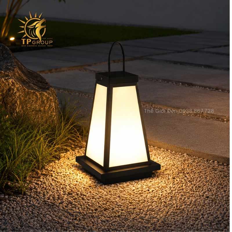 Đèn Sàn Sân Vườn Cao Cấp 